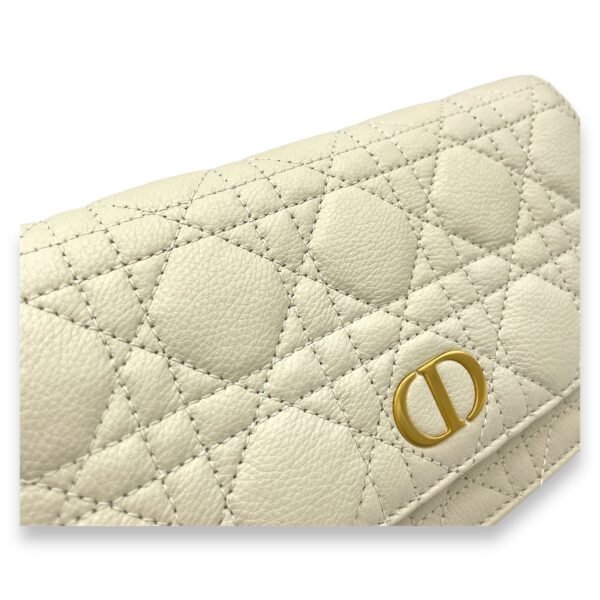 Dior Caro  Pouch White in Calfskin, Gold hardware - Image 6