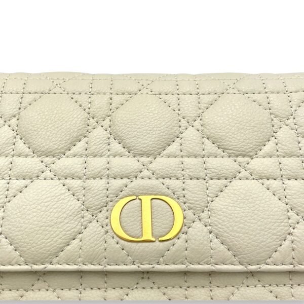 Dior Caro  Pouch White in Calfskin, Gold hardware - Image 7