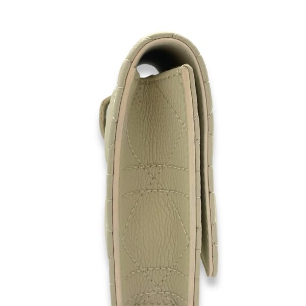 Dior Caro  Pouch White in Calfskin, Gold hardware - Image 8