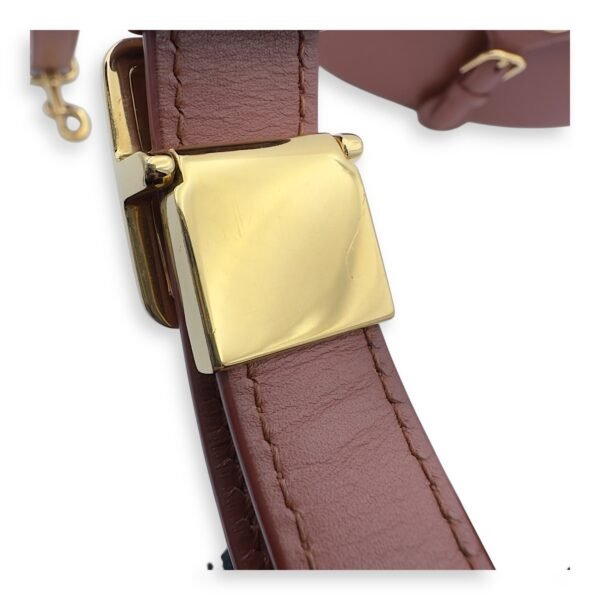 Bobby Shoulder Bag Brown in Calfskin, Gold hardware - Image 26