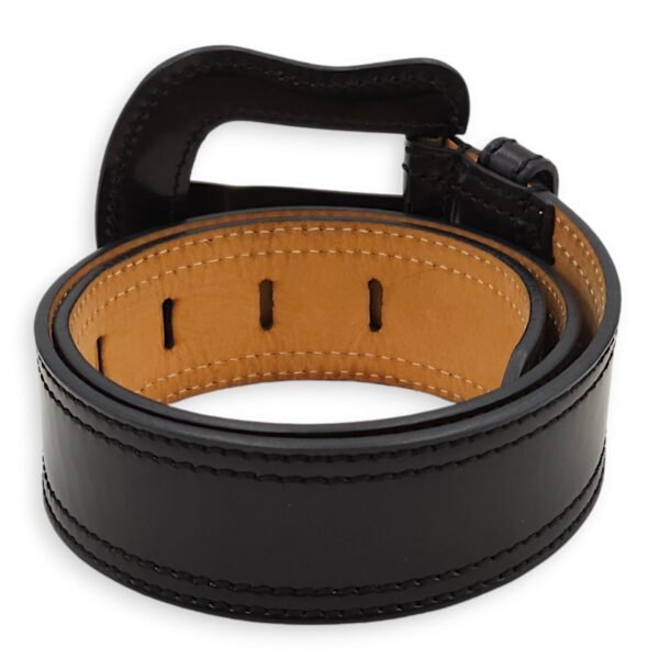 Buckle B Belt 70cm Black Belt in Patent Leather, Gold hardware - Image 2