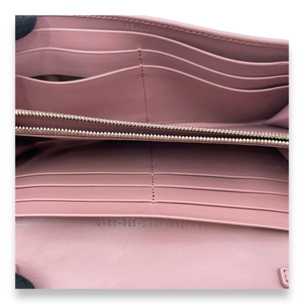F logo Pink Wallet On Chain in Calfskin, Gold hardware - Image 10