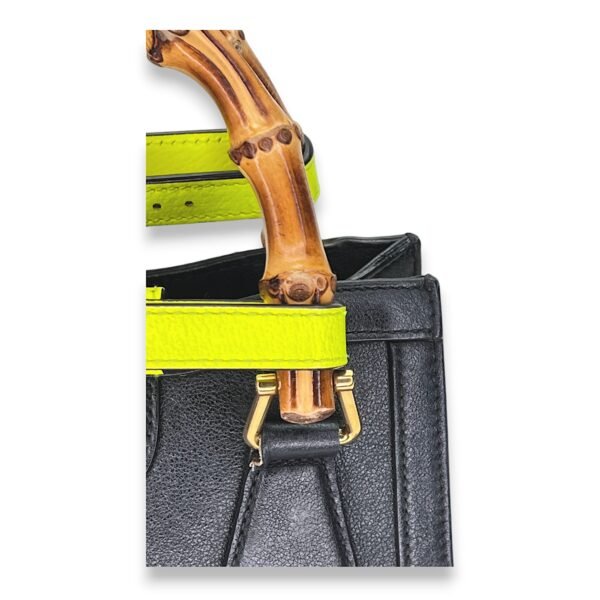 Bamboo Diana mini Black Crossbody Bag in Calfskin, Gold hardware - Image 7