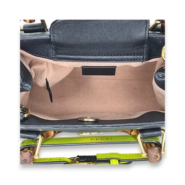 Bamboo Diana mini Black Crossbody Bag in Calfskin, Gold hardware - Image 9