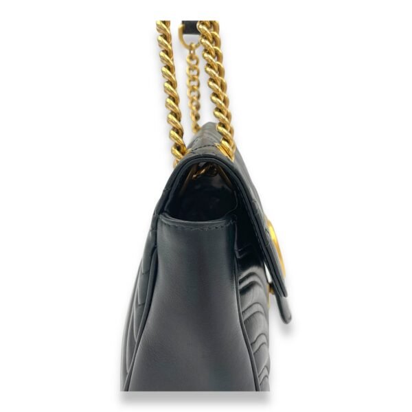 GG Marmont Black Shoulder Bag in Calfskin, Gold hardware - Image 6