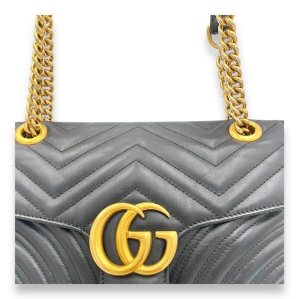 GG Marmont Black Shoulder Bag in Calfskin, Gold hardware - Image 9