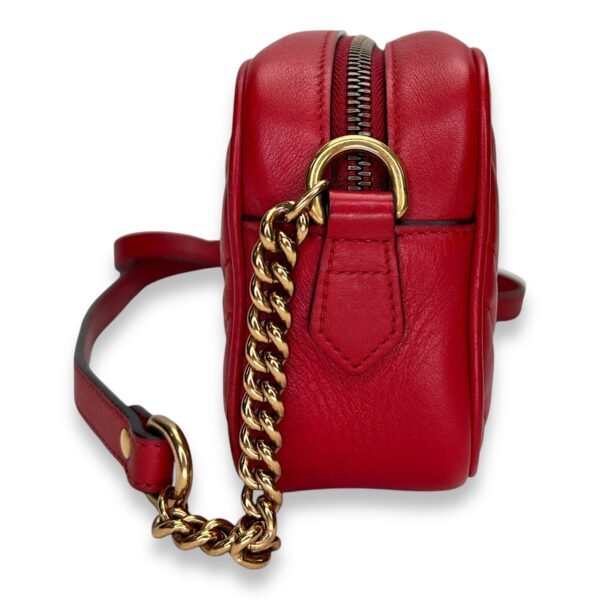 GG Marmont NA Crossbody Bag Red in Calfskin, Gold - Image 3