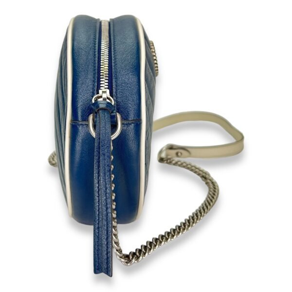 GG Marmont Round Navy Crossbody Bag in Calfskin, Silver hardware - Image 4