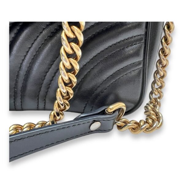 GG Marmont Shoulder Bag Small Black in Calfskin, Gold hardware - Image 10