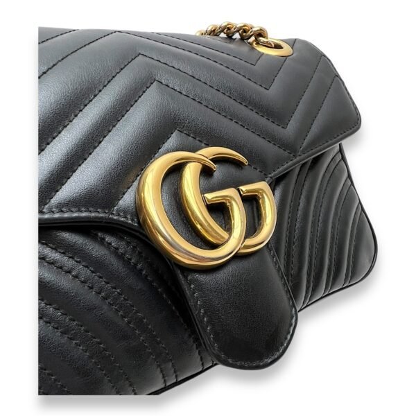 GG Marmont Shoulder Bag Small Black in Calfskin, Gold hardware - Image 6