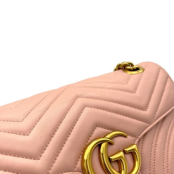 GG Marmont Shoulder Bag Small Pink in Calfskin, Gold hardware - Image 6