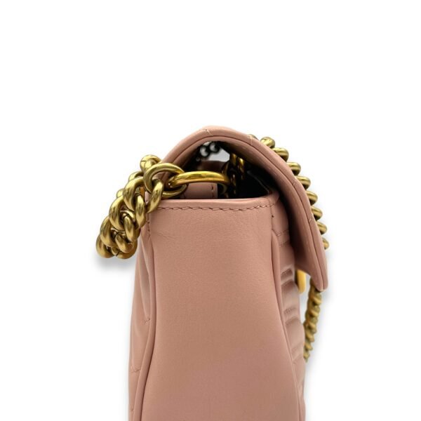 GG Marmont Shoulder Bag Small Pink in Calfskin, Gold hardware - Image 8