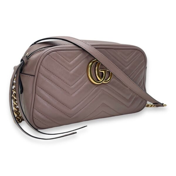 GG Marmont Small Crossbody bag in Calfskin, Gold Hardware - Image 4