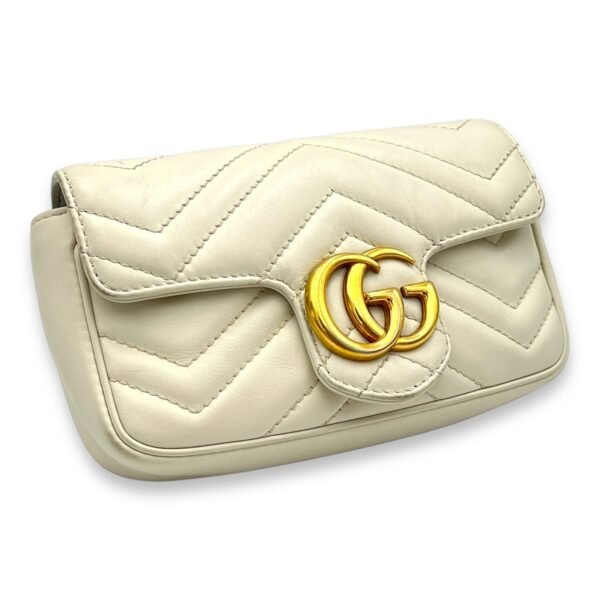 GG Marmont Super Mini White Crossbody Bag in Calfskin, Gold hardware - Image 3