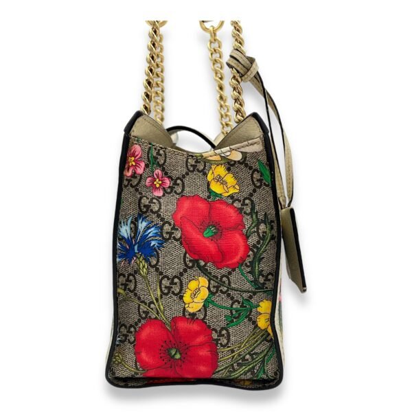 GG Supreme Top Handle Bag Small Beige in Canvas, Gold hardware - Image 3