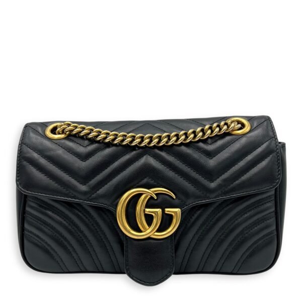 GG Marmont Shoulder Bag Medium Black in Calfskin, Gold hardware