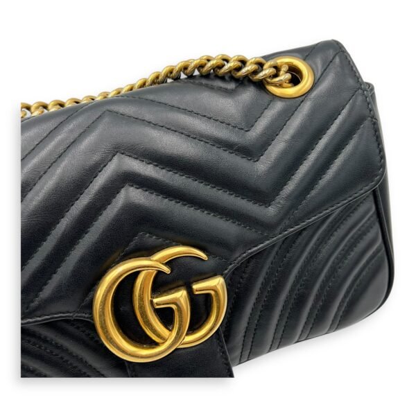 GG Marmont Shoulder Bag Medium Black in Calfskin, Gold hardware - Image 13