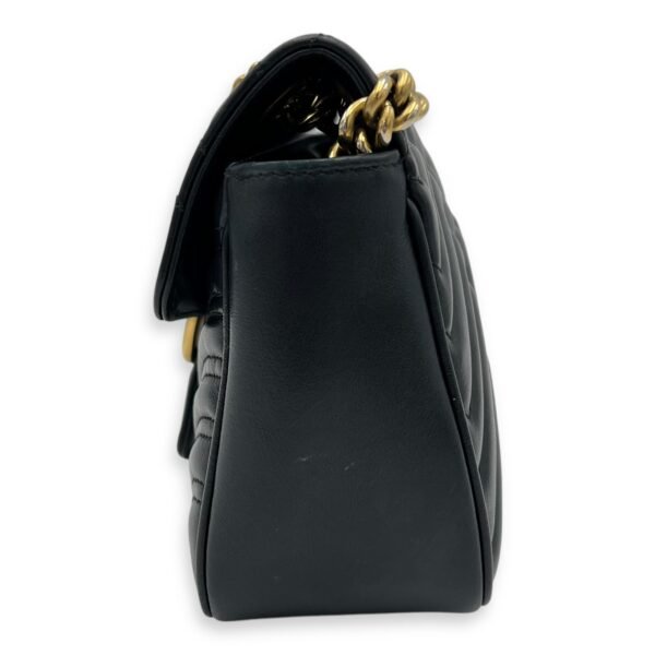 GG Marmont Shoulder Bag Medium Black in Calfskin, Gold hardware - Image 3