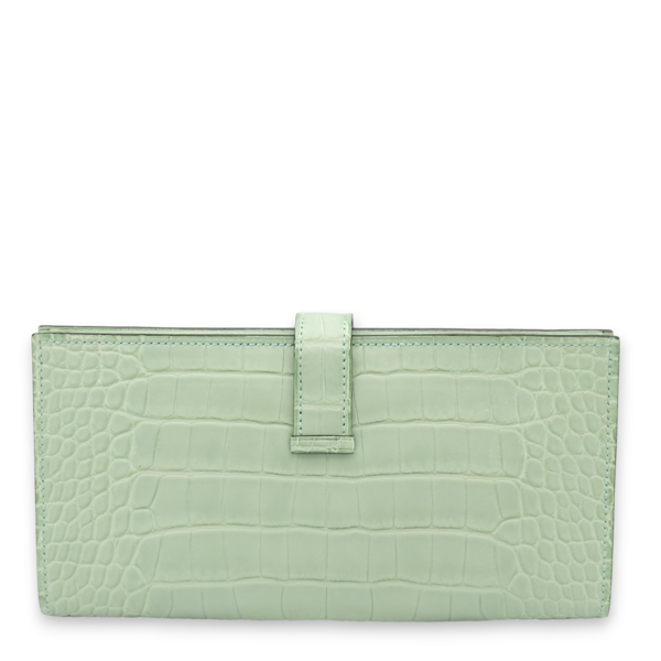 Bearn Bi Fold Vert D'eau Wallet in Matte Alligator, Palladium hardware - Image 2