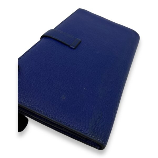 Bearn Blue in Chevre Mysore, Gold hardware - Image 7
