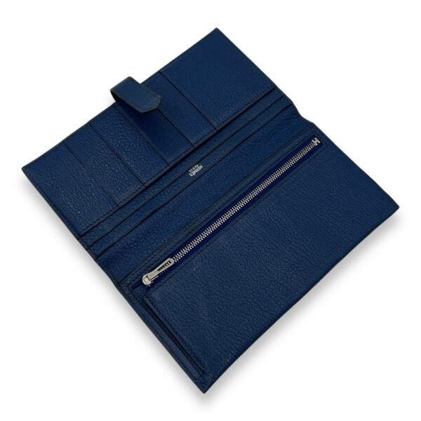 Bearn Blue in Chevre Mysore, Palladium hardware - Image 9