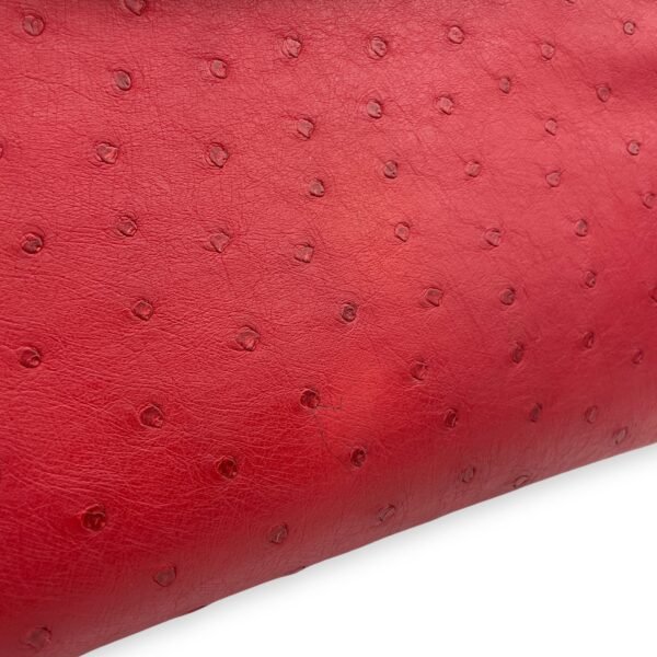 Birkin 30 Rouge Vif in Ostrich, Gold hardware - Image 11