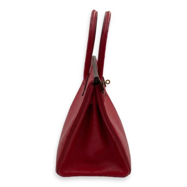 Birkin 30 Rouge Vif in Ostrich, Gold hardware - Image 3