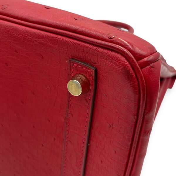 Birkin 30 Rouge Vif in Ostrich, Gold hardware - Image 7