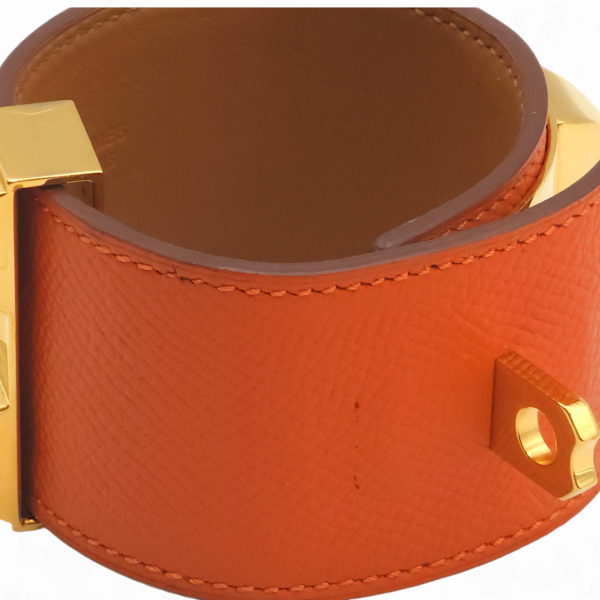 CDC Small Feu Bracelet in Epsom, Gold hardware - Image 4