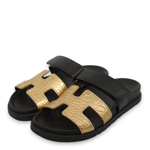 Chypre 36 Vert Dore Fonce Metallise Sandals in Calfskin - Image 2