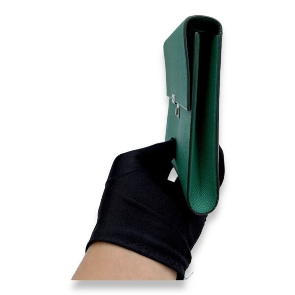 Clic H 16 Strap Green in Epsom, Palladium hardware - Image 3