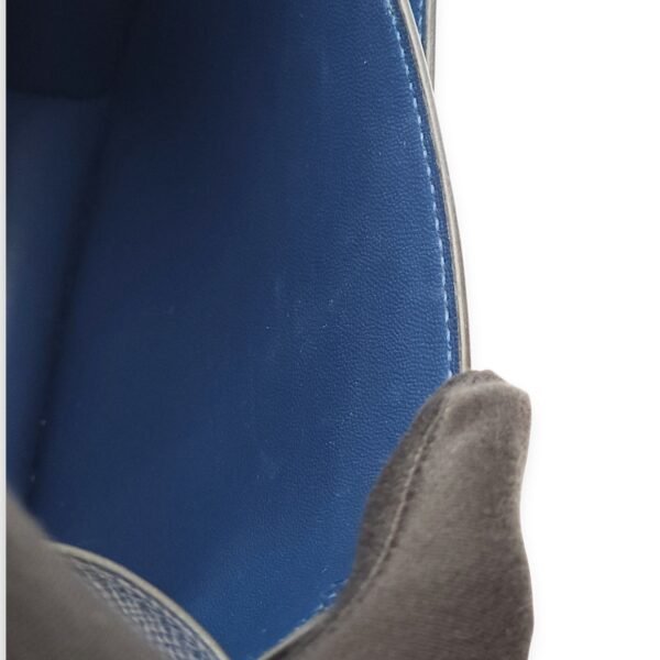 Constance 18 Deep Blue in Epsom, Gold hardware - Image 10