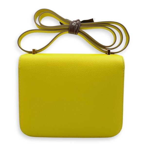 Constance 18 Lime in Epsom, Gold hardware - Image 2