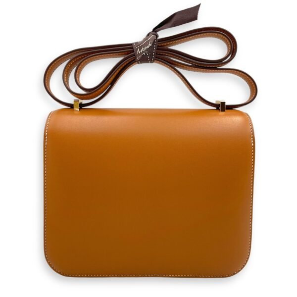 Constance 18 Naturel Sable Top Handle Bag in Veau Butler, Gold hardware - Image 2