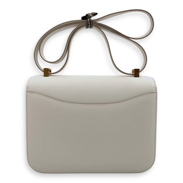 Constance 1 24 Gris Pale in Epsom, Gold hardware - Image 2