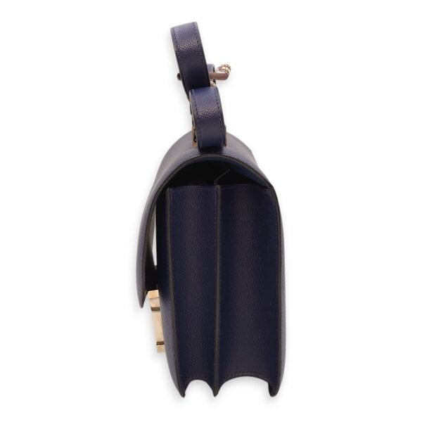 Constance 24 Blue Sapphire in Epsom, Palladium hardware - Image 7