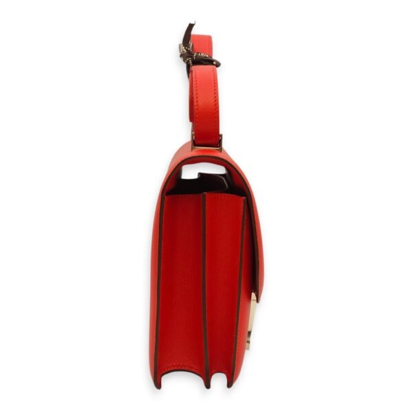Constance 24 Rouge De Coeur in Epsom, Enamel hardware - Image 8