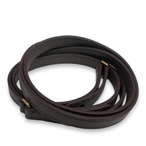 Constance To Go Brown in Epsom, Gold hardware - Image 10
