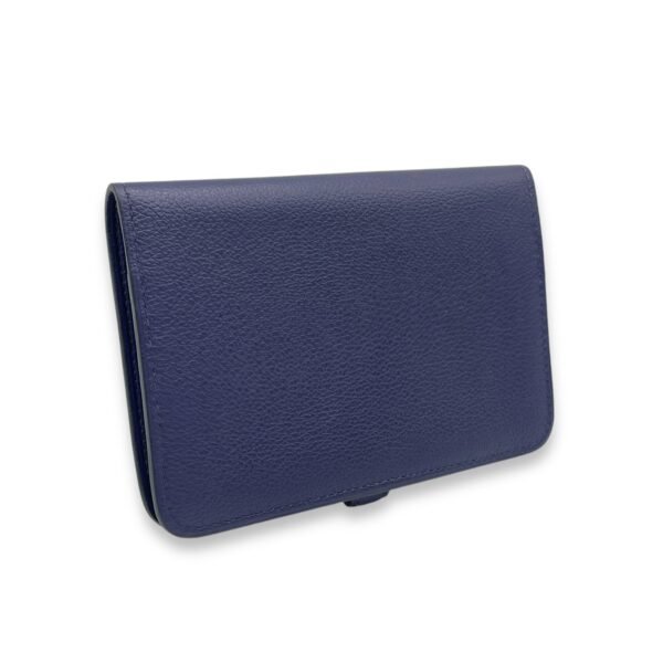 Dogon Compact Bleu Encre in Calfskin, Palladium hardware - Image 4