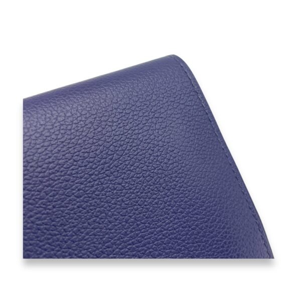 Dogon Compact Bleu Encre in Calfskin, Palladium hardware - Image 9
