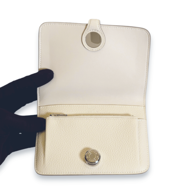 Dogon Compact Craie Wallet in Togo, Palladium hardware - Image 3