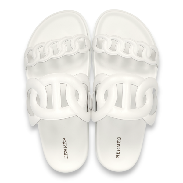Extra 39 Blanc Sandals in Calfskin