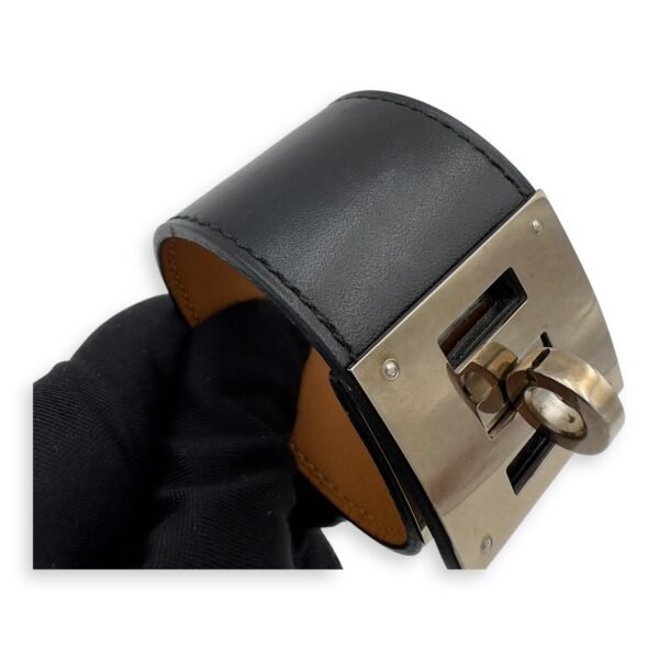 Kelly Dog Small Black in Calfskin, Palladium hardware - Image 3