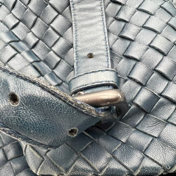 Intrecciato Shoulder Bag Blue in Lambskin, Ruthenium hardware - Image 17