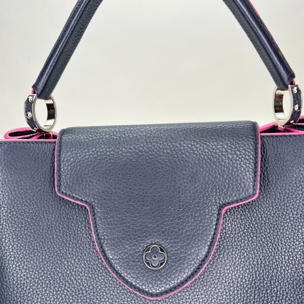 Capucines MM Navy Top Handle Bag in Clemence Taurillon Leather, Silver hardware - Image 7
