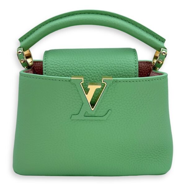 Capucines Mini Vert Pomme Crossbody Bag in Taurillon Leather, Gold hardware