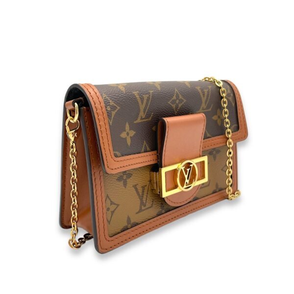 Dauphine Wallet On Chain Brown in Monogram Coated Canvas, Gold hardware - Image 3