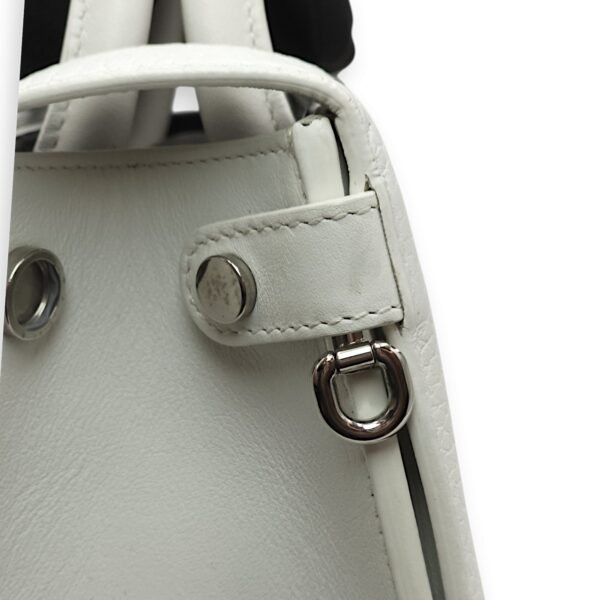 Diorever White Tote Bag in Calfskin, Silver hardware - Image 4