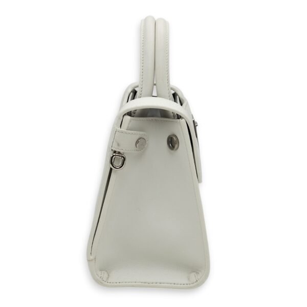 Diorever White Tote Bag in Calfskin, Silver hardware - Image 7
