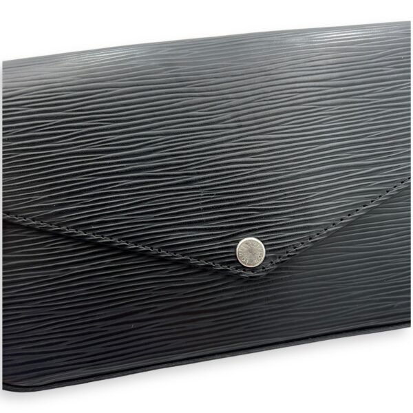 Felicie Black Wallet On Chain in Epi Leather, Silver hardware - Image 8